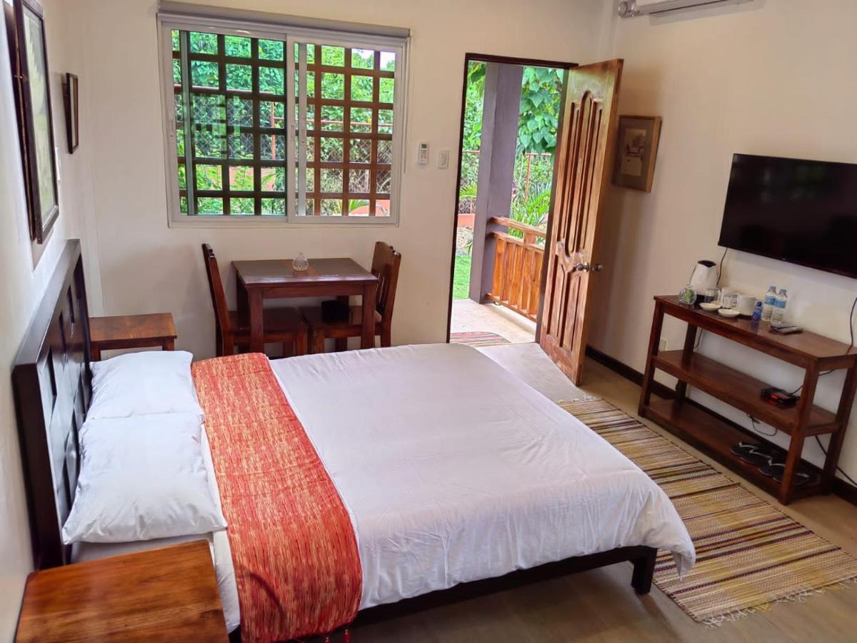 Blue Raven Resort Anda  Bagian luar foto