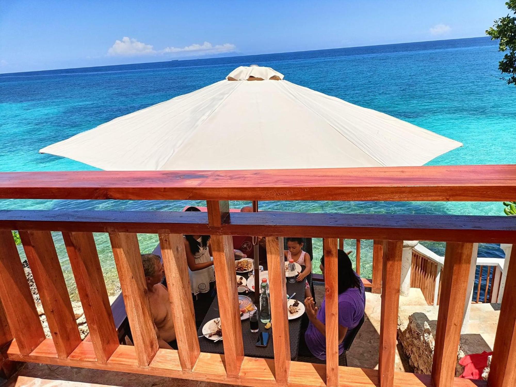 Blue Raven Resort Anda  Bagian luar foto